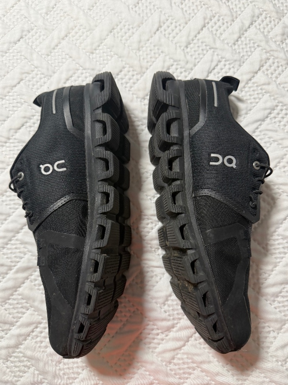 On Clouds Men 11 Waterproof Activewear Sporty Sneakers Running Shoes